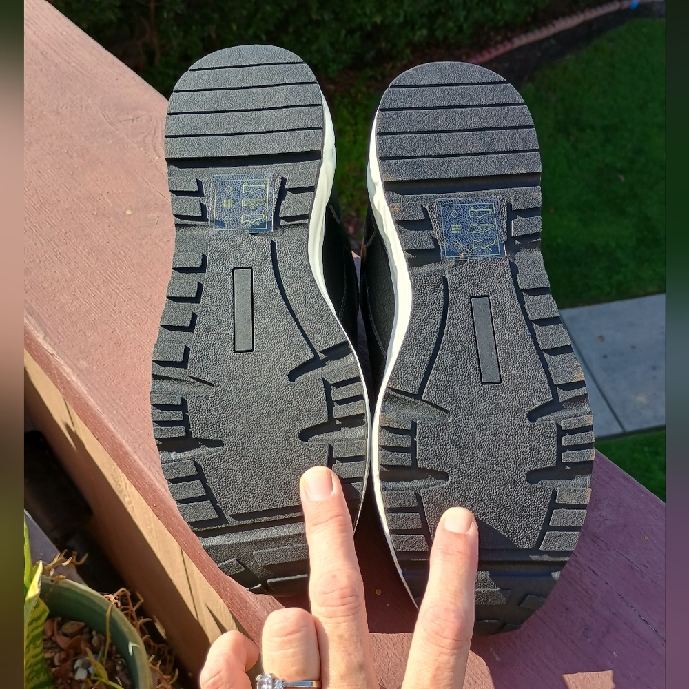 Black With Gold Zipper Fashion Sneakers - Picture 6 of 9